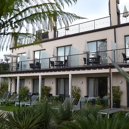 Villa Luisa Resort & Luxury Apartments-3